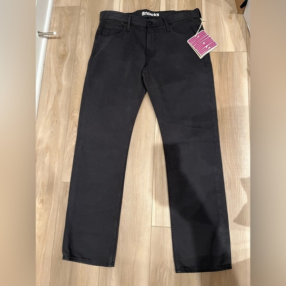 NWT Mother Denim SNACKS! The Down Low Sweet Tooth Skimp Jeans in Faded Black 25 - Picture 5 of 9